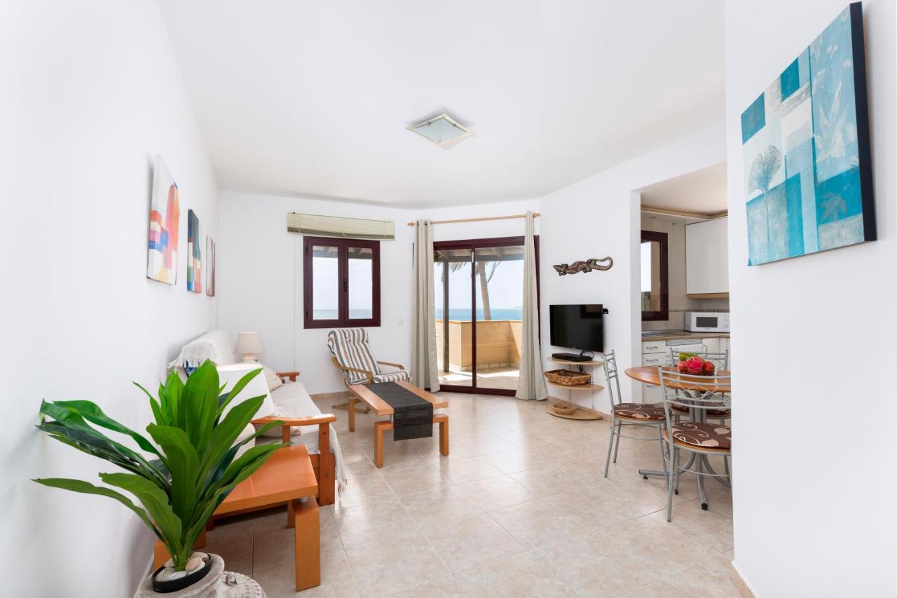 Home2Book Sea Front El Granillo, Beach & Wifi กอสตากาลมา ภายนอก รูปภาพ